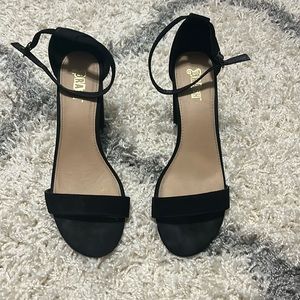 Black brash heels